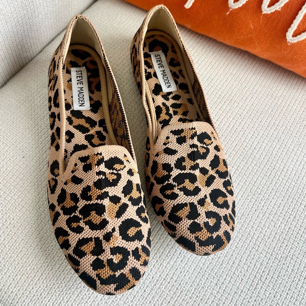 Steve Madden Tan and Black Leopard Flats